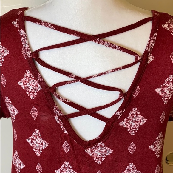 NWT. SWEET TEAS by Pink Rose Lattice Back Top - Picture 4 of 9